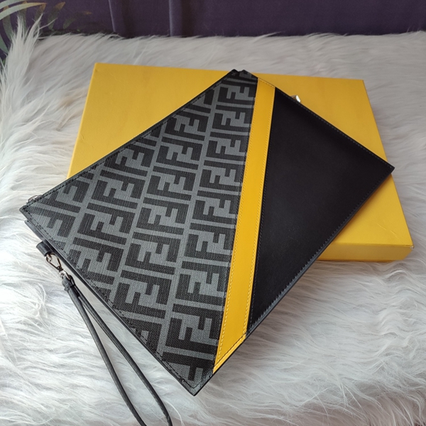 超激安ブランド財布偽物背面デザイン